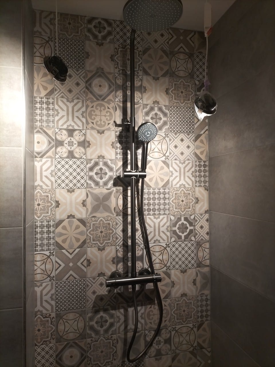 Patroontegels in de douche